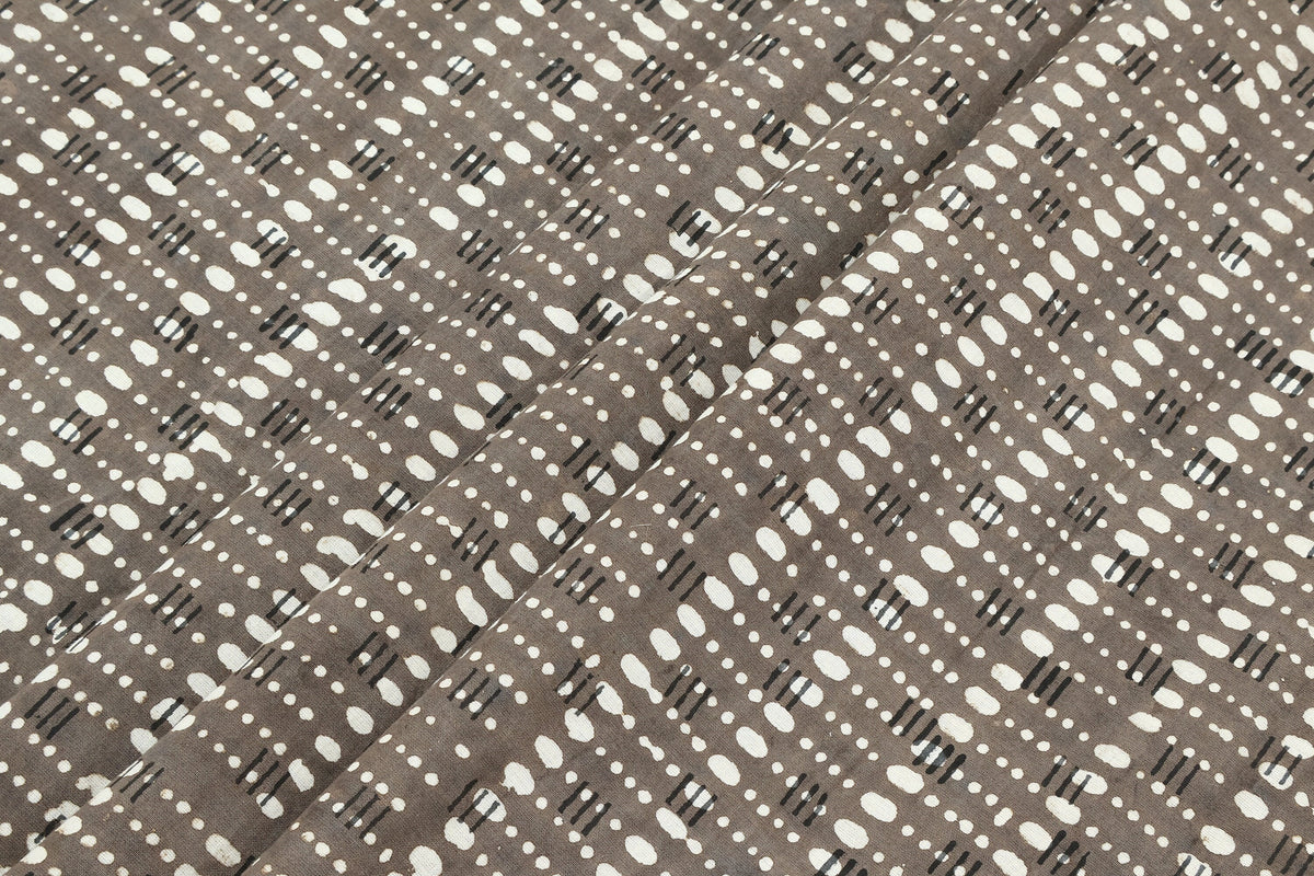Mughal Print Cotton Fabric: Indian Hand Block Print, 44" Wide