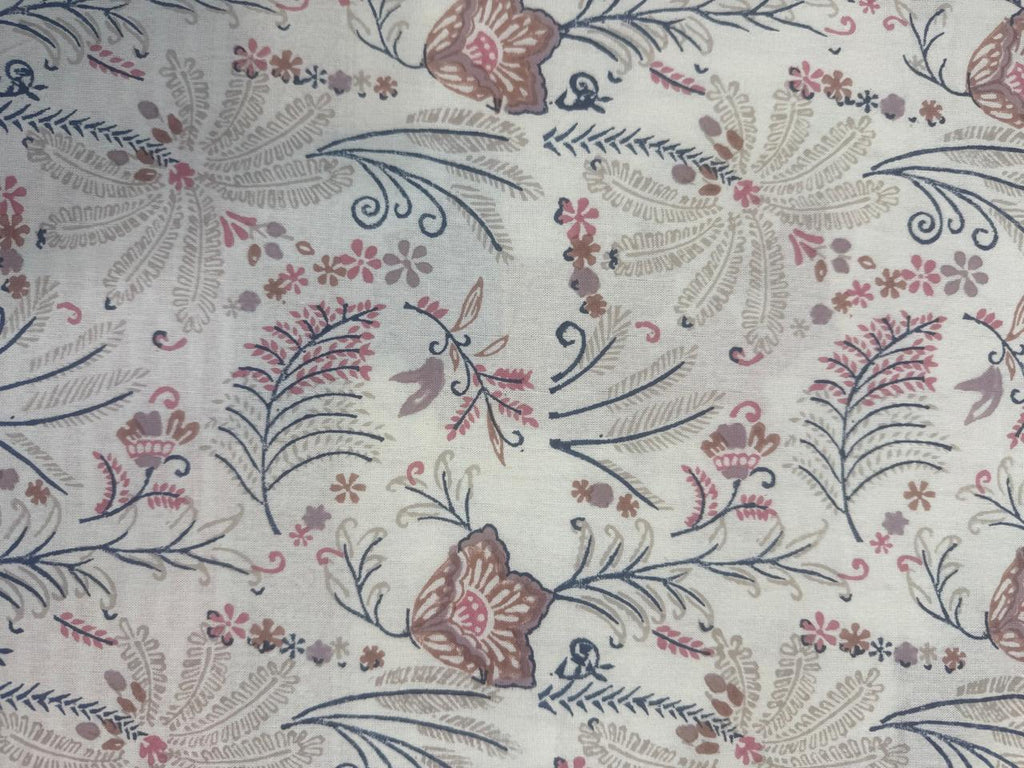 Hand Block Printed Pink & White Table Linen Set – Table Cover, Runner, Placemats & Napkins | Tablecloth