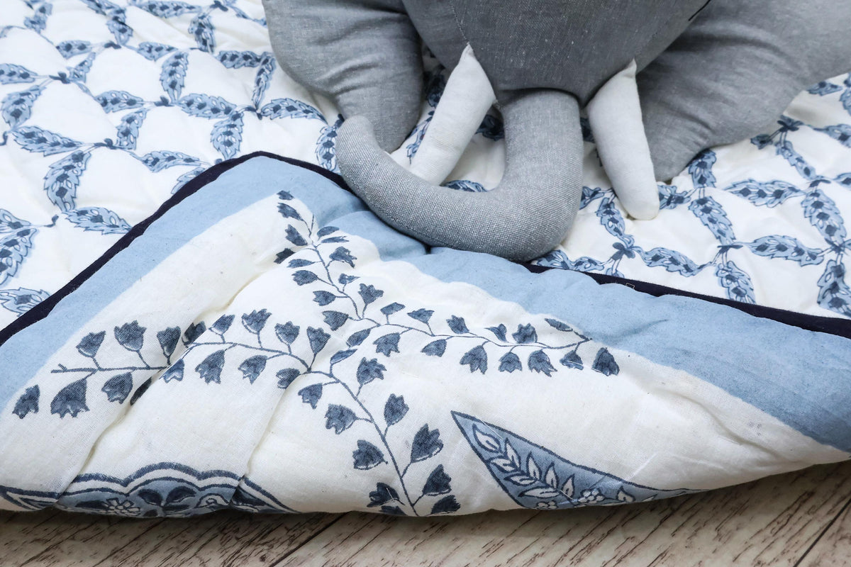 Reversible Cotton Razai & Quilt | Blue Floral Block Print